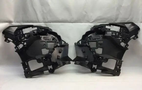 BMW X2 U10 Front bumper mounting bracket 7884919 7884920