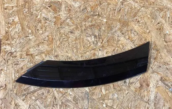 Porsche Taycan 9J1 Front arch trim 9J0854829AYG2X 9J0854829A