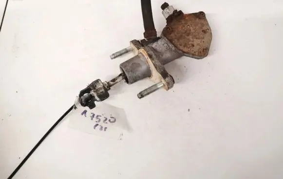 Clutch master cylinder