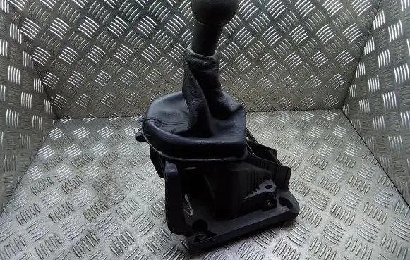 Peugeot 308 Gear shifter/selector 9684581680 112102139 112102138