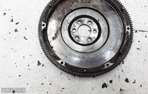 Skoda Octavia Mk2 (1Z) Flywheel 03c105273k