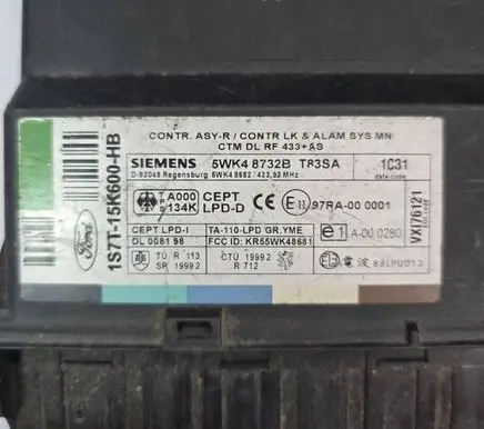 Ford Mondeo Mk III Comfort/convenience module 1s7t15k600hb 97RA000001 5WK48732B