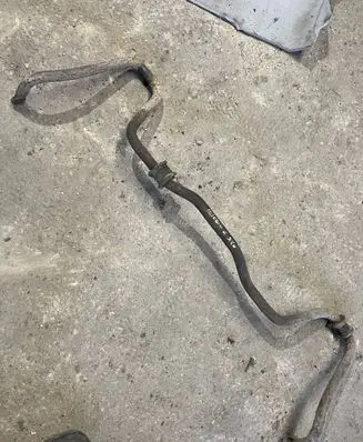 Mitsubishi Pajero Rear anti-roll bar/sway bar 