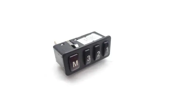 BMW 7 E38 Seat memory switch 8352160
