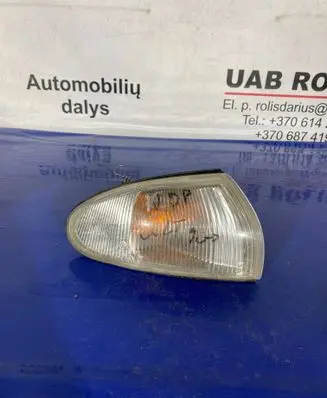 Mitsubishi Colt Front indicator light 21037776