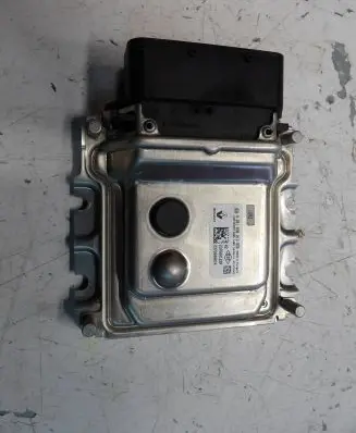 Renault Master III Adblue control unit 237G00001R 237G00122R 0281036013