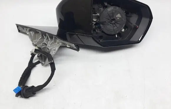 BMW iX Front door electric wing mirror