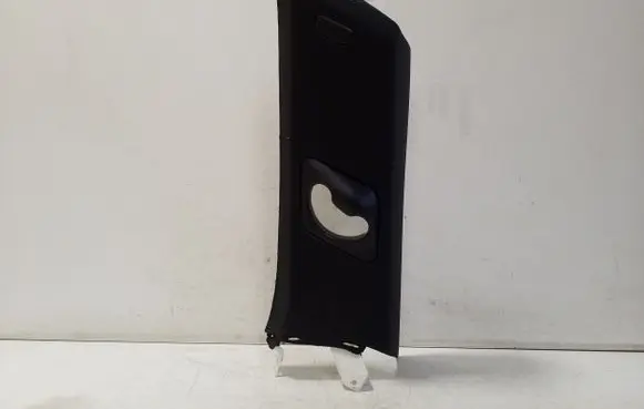 (C) pillar trim
