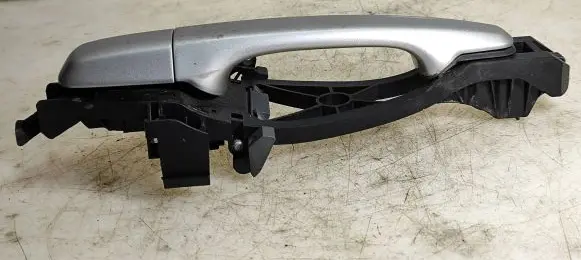 Volvo C30 Front door exterior handle 30663866