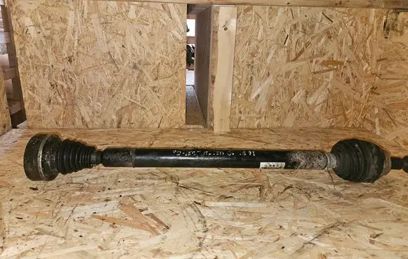 Front driveshaft