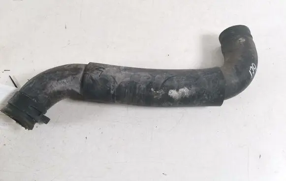 Toyota Corolla Verso E121 Engine coolant pipe/hose 16571-27050