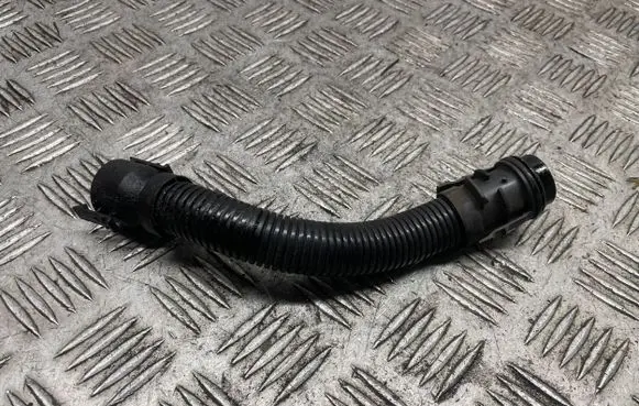 BMW 3 F30 F35 F31 Breather hose/pipe 
