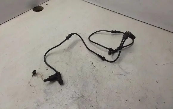 Mercedes-Benz B W245 Rear ABS sensor wiring A1695401117