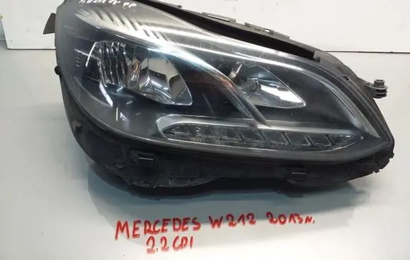 Mercedes-Benz E AMG W212 Headlight/headlamp A2128209059