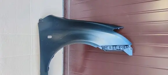 Toyota Corolla E120 E130 Fender mounting bracket