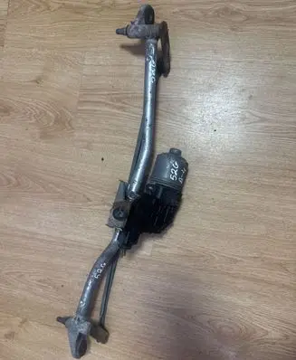 Audi A4 S4 B6 8E 8H Front wiper linkage and motor 0304102 0390241509 8E1955119