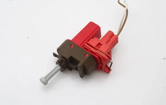 Ford Focus Brake pedal sensor switch