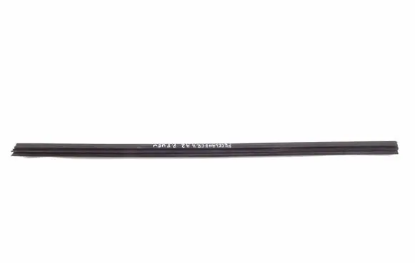 Land Rover Freelander 2 - LR2 Front door windshield rail 6H52-21435-A