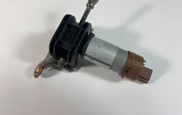 BMW 7 G11 G12 Seat adjustment motor C06710106