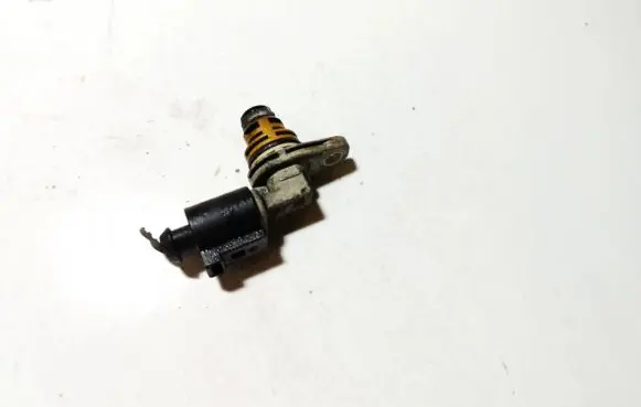 Volkswagen Jetta V Camshaft position sensor 030907601F
