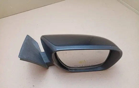 Front door electric wing mirror