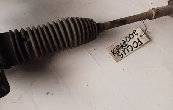 Ford Focus Steering rack 5M513200