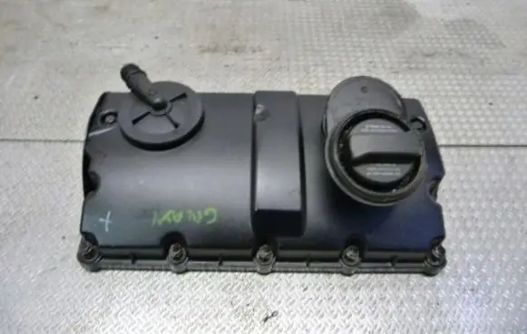 Ford Galaxy Rocker cam cover 038103475Q