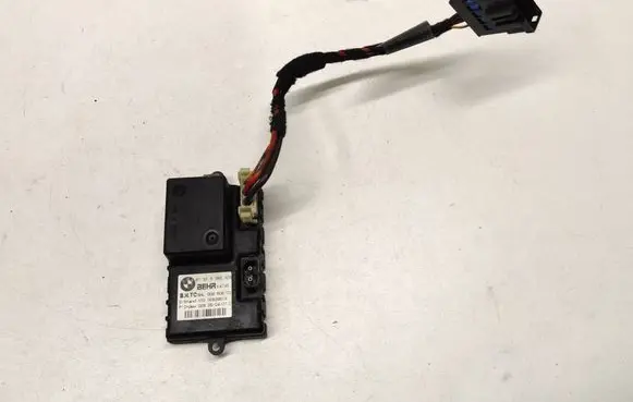 BMW 5 E60 E61 Heater blower motor/fan resistor 67326988425 6988425 6934972