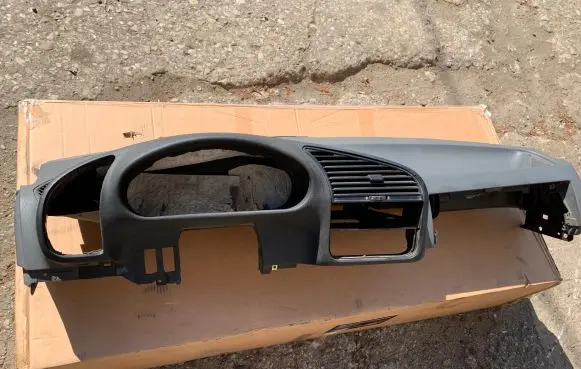 BMW 3 E36 Dashboard 1977089
