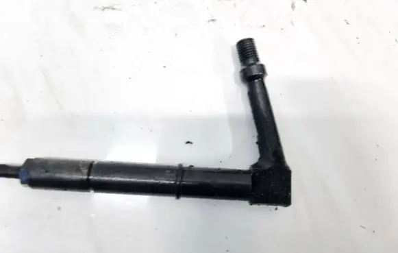 Nissan Almera N16 Fuel injector 484391