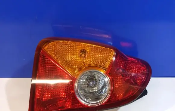 Hyundai Terracan Rear/tail lights 8738078