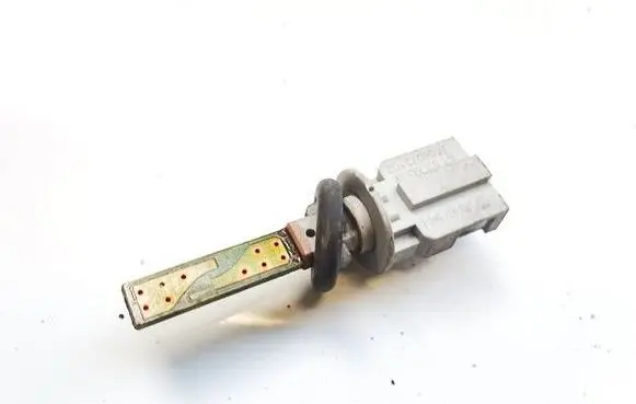 Volkswagen PASSAT B6 Interior temperature sensor 1K0907543E