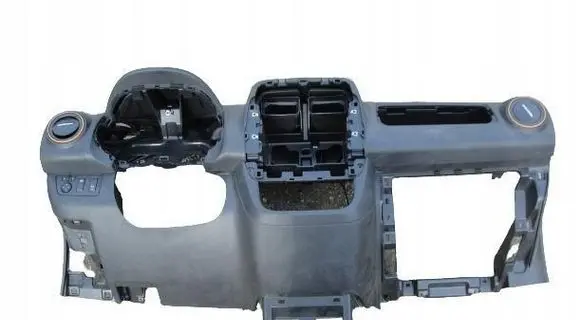 Dacia Spring Dashboard brak
