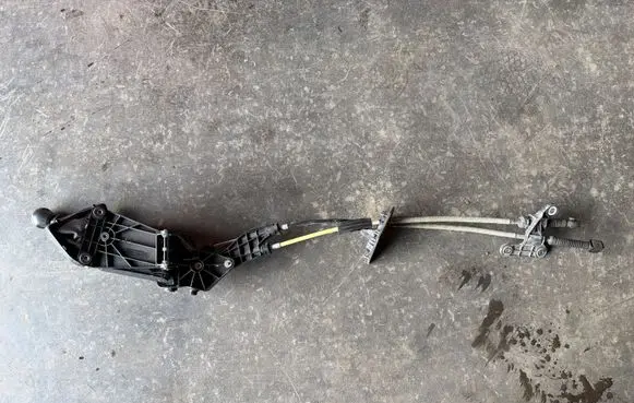 Volkswagen Crafter Gear shifter/selector 2N0711025