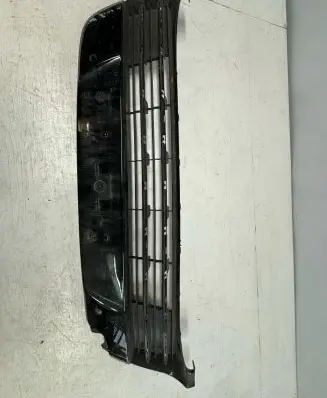 Toyota Verso Front bumper lower grill 531120F070