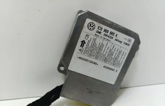 Volkswagen Polo IV 9N3 Airbag control unit/module 1C0909605K