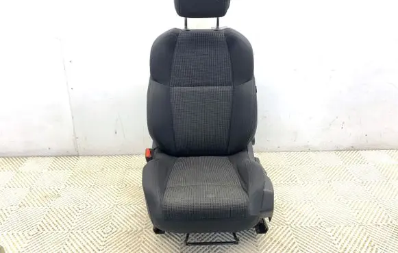 Peugeot 508 Front driver seat 