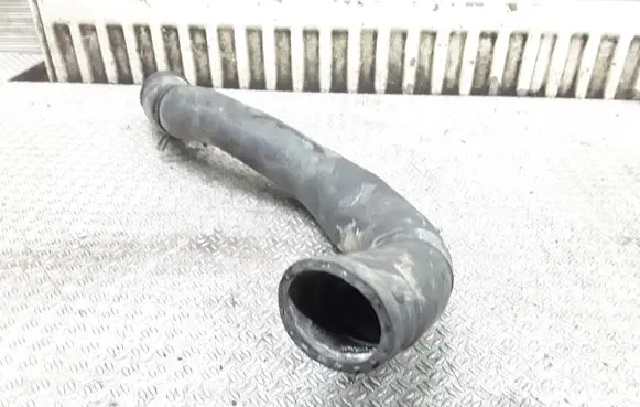 Toyota Avensis Verso Engine coolant pipe/hose