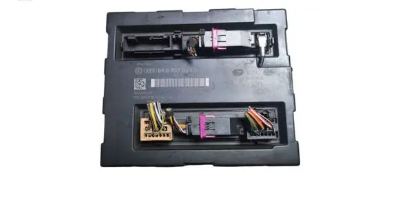 Audi A4 S4 B8 8K Comfort/convenience module 8K0907064M 5DK00991860