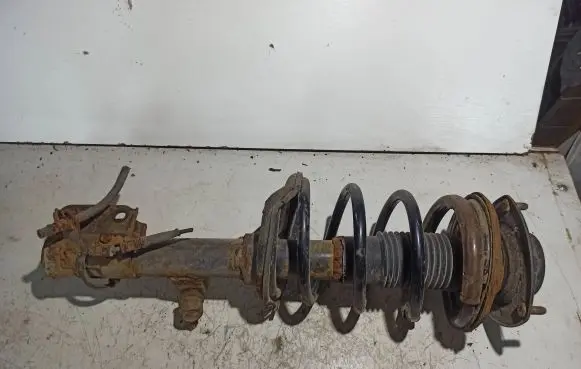 KIA Sportage Front shock absorber with coil spring