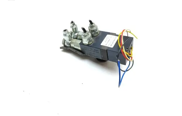 Toyota Land Cruiser (J200) Other engine bay part BREVETTAT006 135146