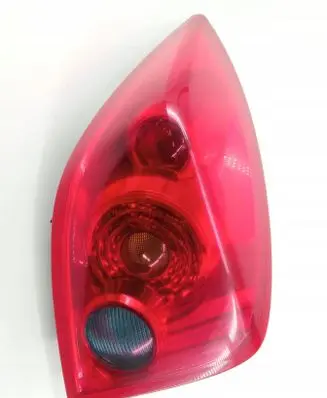 Nissan Primera Rear/tail lights 89025260