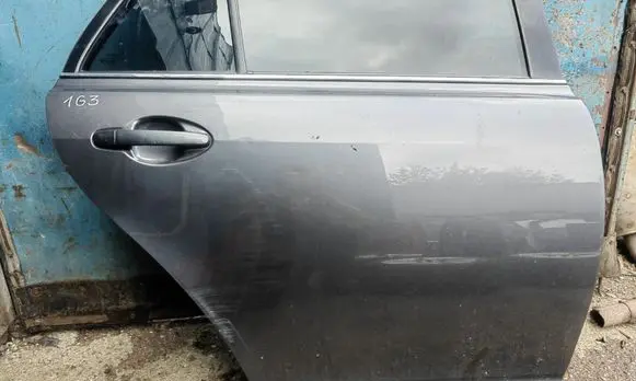 Rear door