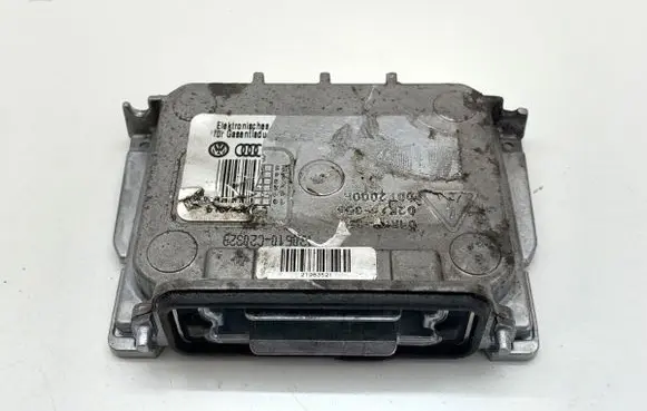 Seat Exeo (3R) Voltage converter/converter module 89034934