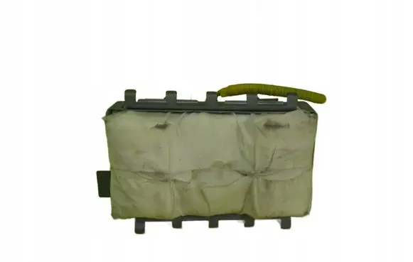 Toyota Prius (NHW20) Passenger airbag RP156