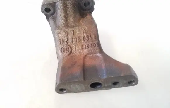 Mercedes-Benz E C207 W207 Engine mounting bracket 6420960345