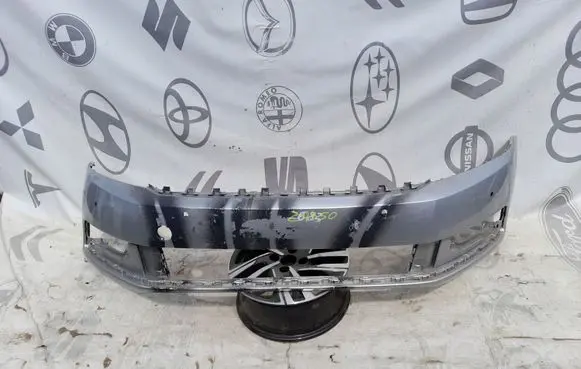 Volkswagen PASSAT B7 Front bumper