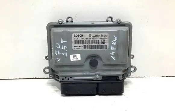 Volvo V70 Engine control unit/module 31286086 0261209108