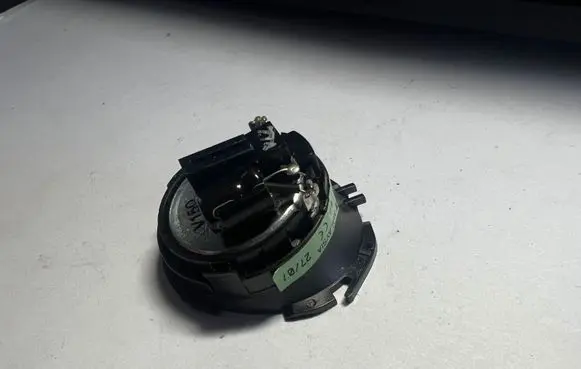 Audi A3 S3 A3 Sportback 8P Front door speaker 8P0035399C