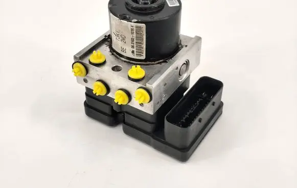 Suzuki Swift I ABS control unit/module 06210210394 06210952323 28570024013